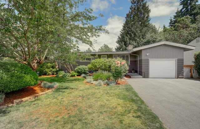 5bd/2.5ba Edmonds Home photos photos