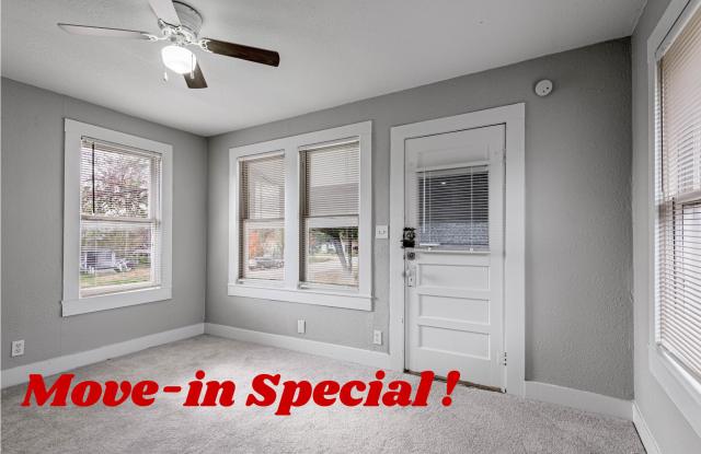 200 West Caroline Street - B - 200 West Caroline Street, Trinity, TX 75862