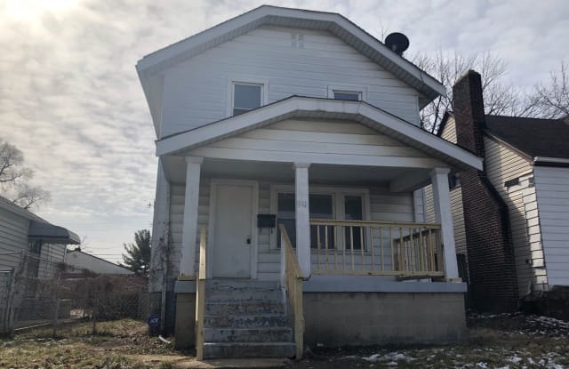 911 E 14th - 911 Fourteenth Avenue, Columbus, OH 43211