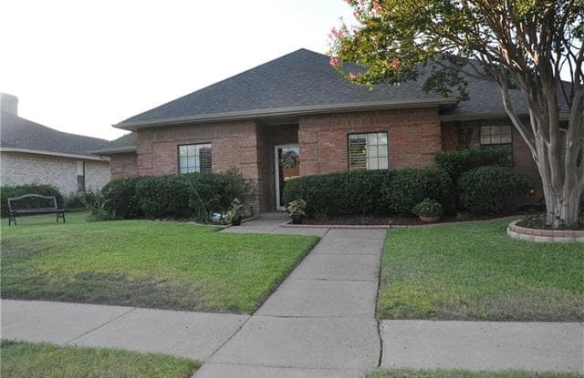 3213 Bending Oaks Trail - 3213 Bending Oaks Trail, Garland, TX 75044