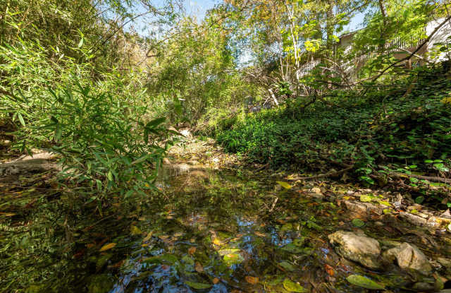 3839 Dry Creek Drive Gallery 2