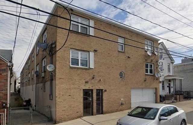 110 68TH ST - 110 68th Street, Guttenberg, NJ 07093