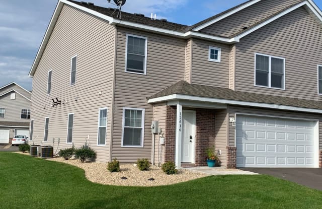 12616 Pond View Rd - 12616 Pond View Rd, Zimmerman, MN 55398