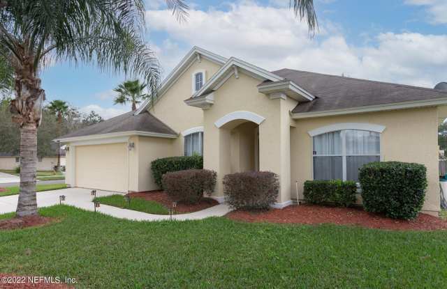 Energy-Efficient 3 Bed, 2 Bath Home on a Quiet Cul-de-Sac photos photos