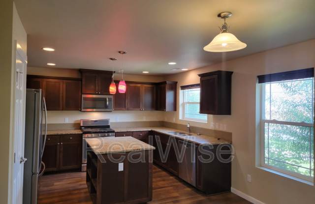 62727 Hawkview Rd Gallery 4