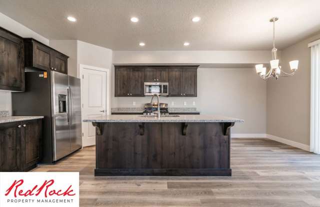 Small Dog Friendly Beautiful Townhome in Hurricane with Amazing Views! photos photos