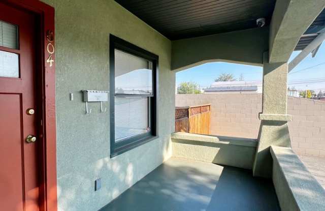 Move in special- $200 off first month's rent! Gallery 3