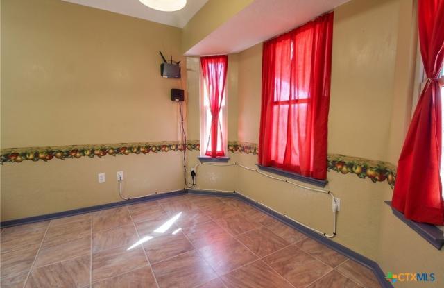 203 Appaloosa Drive Gallery 4