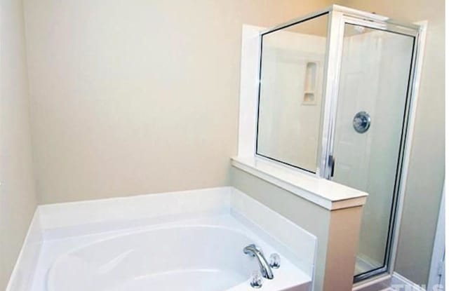 3002 Remington Oaks Circle Gallery 2