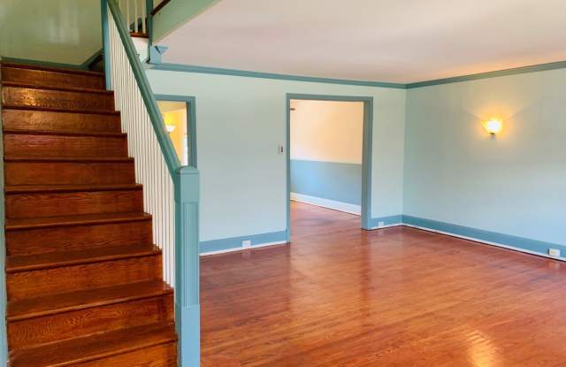 12 North Belle Grove Rd Gallery 4