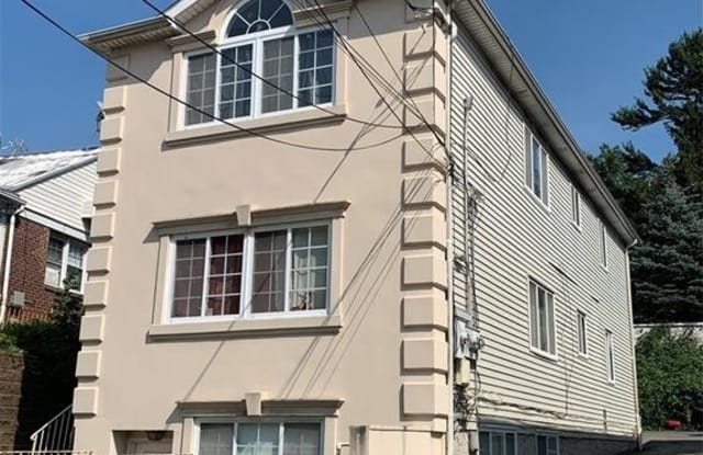 1152 Victory Boulevard - 1152 Victory Boulevard, Staten Island, NY 10301