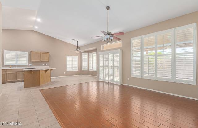 14771 W VERDE Lane Gallery 4