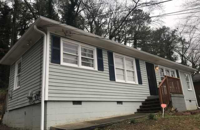 3723 Glenwood Road Gallery 2