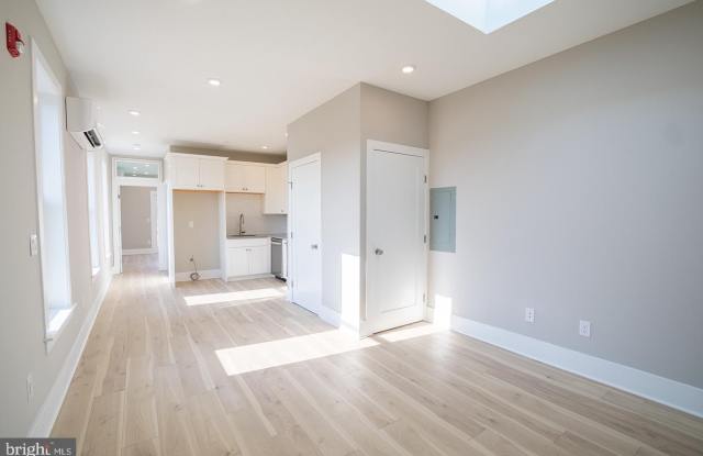 720 N PRESTON Street photos photos
