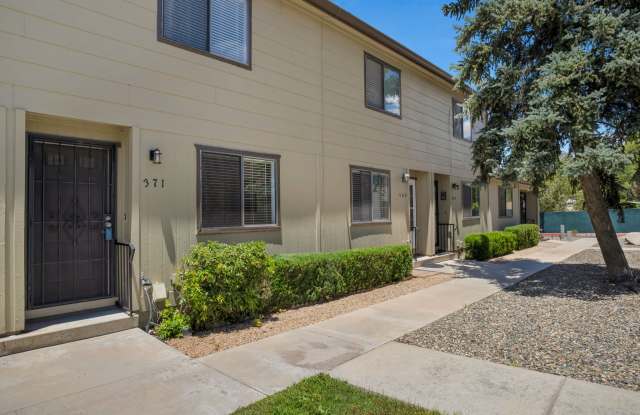 371 Rim Rock Cir Gallery 1