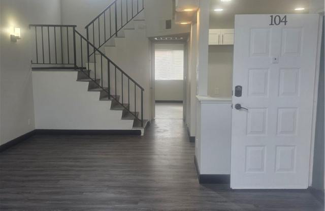 11150 Glenoaks photos photos