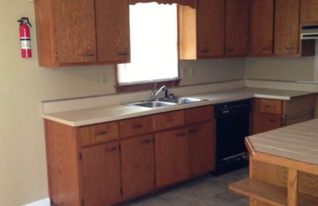 3168 Cherry Valley Dr. Gallery 3