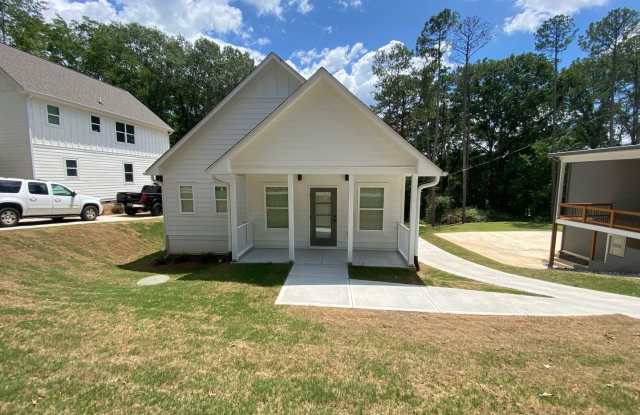 NEW CONSTRUCTION 5 BEDROOM PRE-LEASING FOR AUGUST 2026! photos photos
