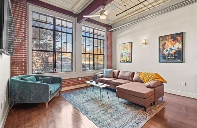 1261 Caroline Street NE Gallery 4
