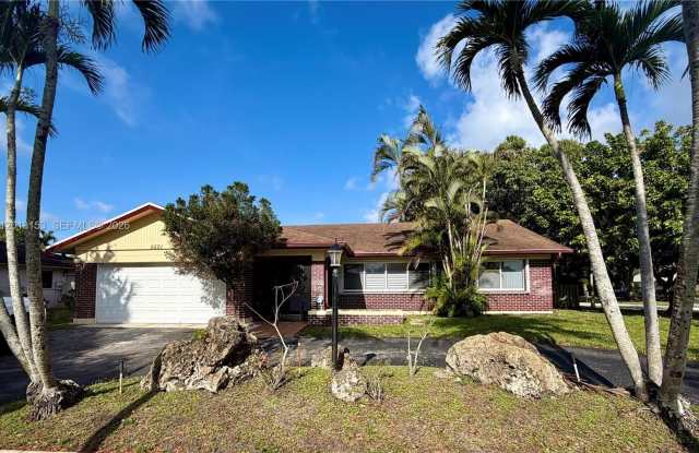 5501 SW 118th Ave photos photos