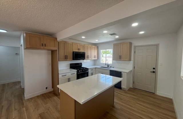 Renovated Single Story Home Gallery 3