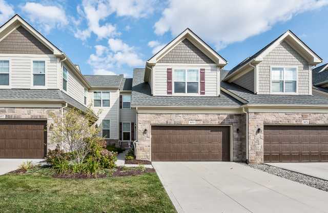 3075 N Spurway Drive Gallery 1