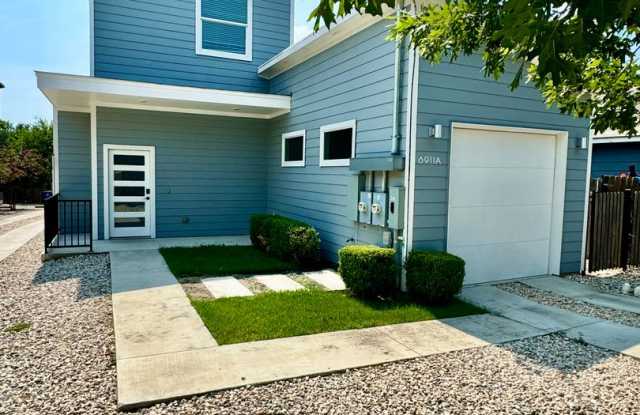 6911 Meador Ave photos photos