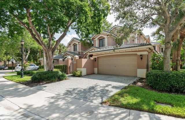 2604 Center Court Dr photos photos