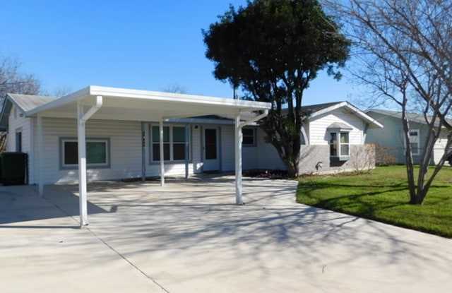 5807 KNOLL KREST ST - 5807 Knoll Krest Street, San Antonio, TX 78242