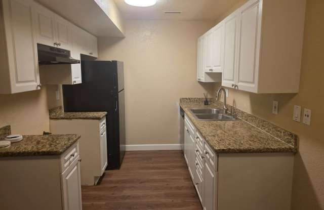 Spacious Dual-Suite Condo with Private Patio & Community Pool photos photos Spacious Dual-Suite Condo with Private Patio & Community Pool photos photos