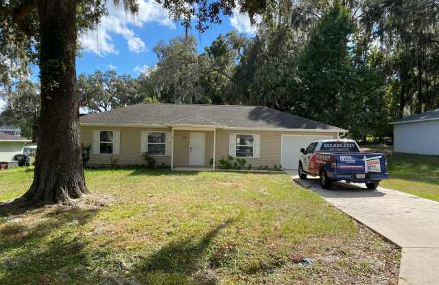 Cannot be shown until MAY!!!Great Home in quiet Belleview Neighborhood 3/2/1 - ***Won't Last*** photos photos