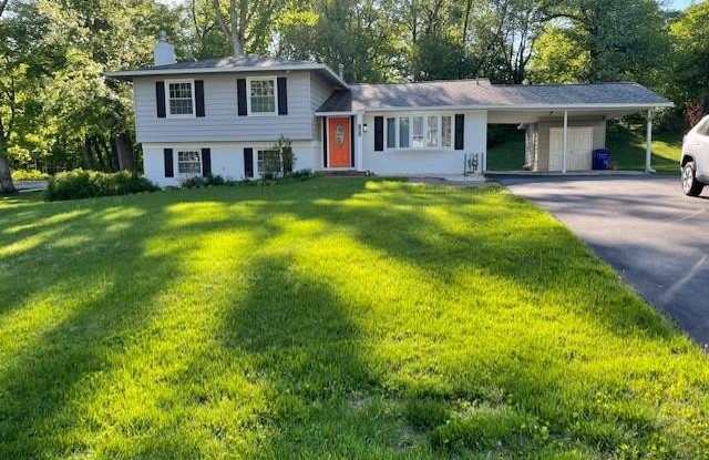 17804 PARK MILL DR photos photos