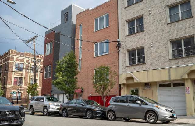 540 29TH ST photos photos