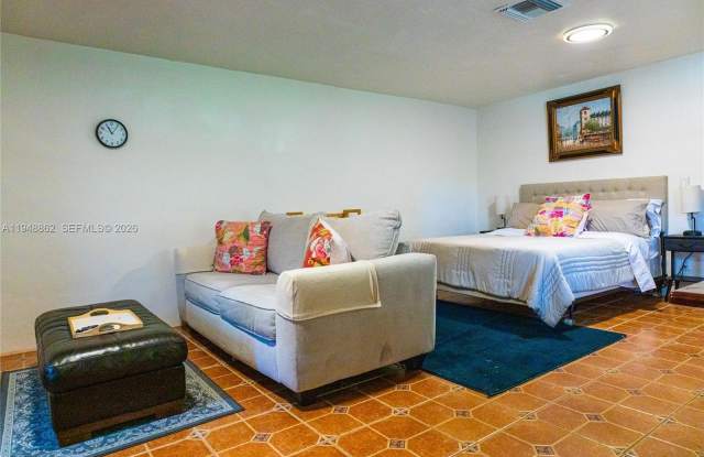 271 NE 154th St photos photos 271 NE 154th St photos photos