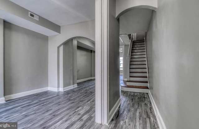 530 N LINWOOD AVENUE - 530 North Linwood Avenue, Baltimore, MD 21205 530 N LINWOOD AVENUE - 530 North Linwood Avenue, Baltimore, MD 21205