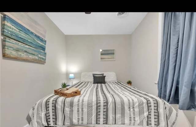 36 Pollux Cir W - 36 Pollux Circle West, Portsmouth, VA 23701