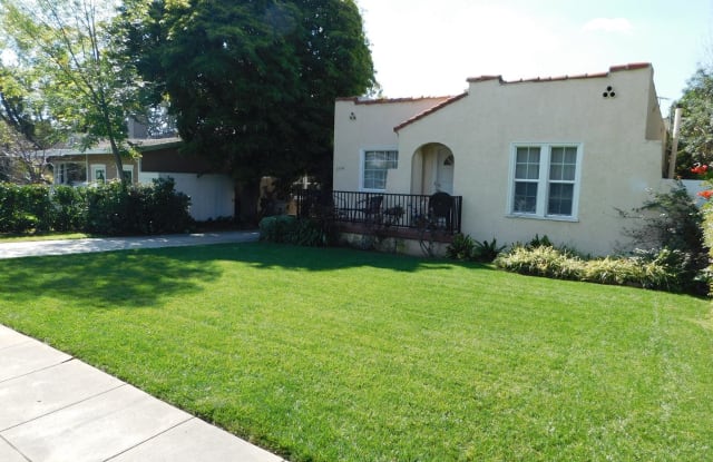 1534 Glenwood Road - 1534 Glenwood Road, Glendale, CA 91201
