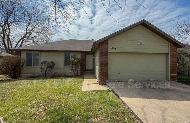 1504 W Whiteside photos photos 1504 W Whiteside photos photos