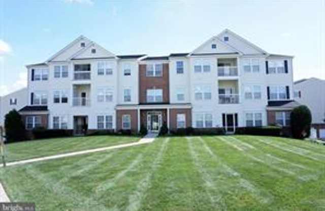 **AVAILABLE 6/1/2024** Well-kept Ground level condo available in Forest Hill, MD! - 305 Willrich Circle, Bel Air North, MD 21050