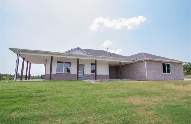 17584 Salma Road Gallery 2