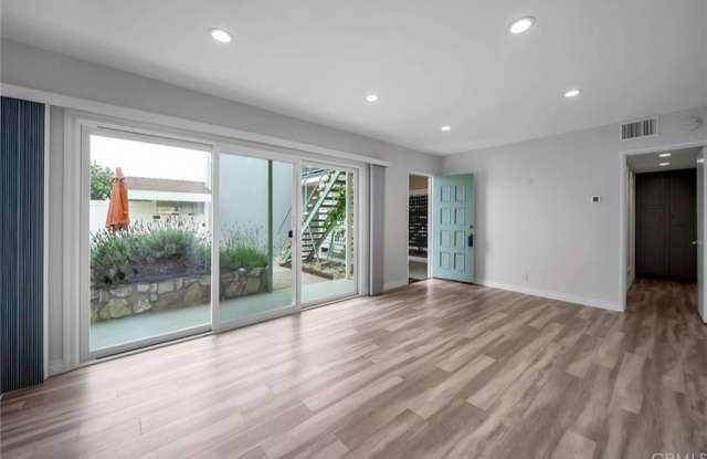 508 Avenue F Gallery 2