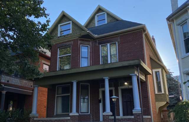 1280 Neil Ave photos photos