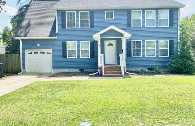 13 Fairview Cir S - 13 Fairview Circle South, Portsmouth, VA 23702