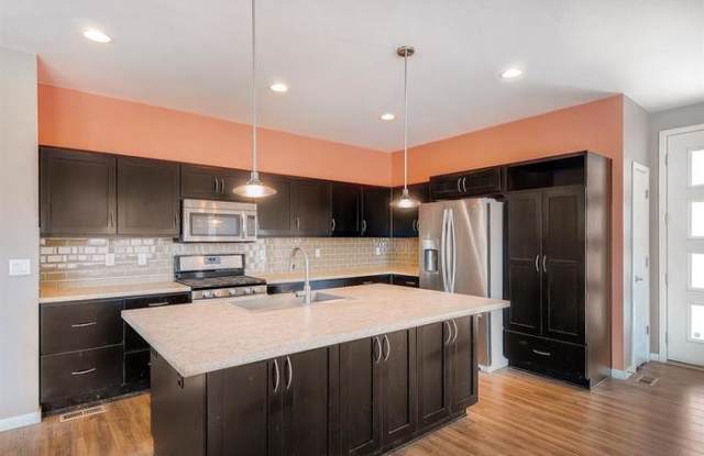 10239 Southlawn Circle Gallery 3