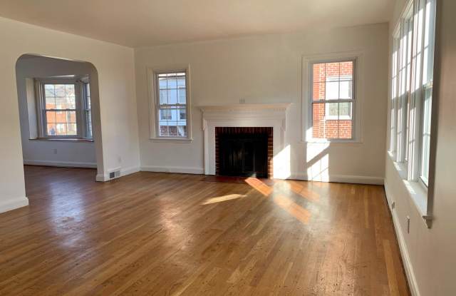 1875 EDGEWOOD ROAD Gallery 4