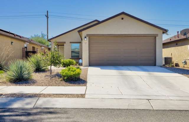 Elegant 3-Bedroom Retreat with Solar Power  Smart Home Features; Partially Furnished! photos photos