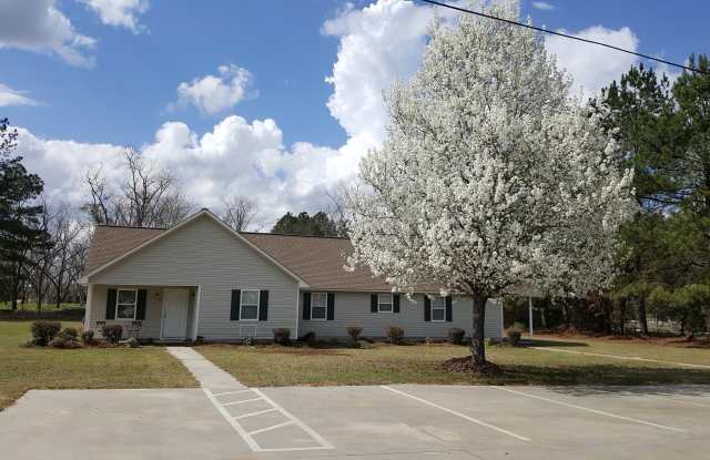607 Windcrest Dr - 607 Windcrest Drive, Laurens County, GA 31021