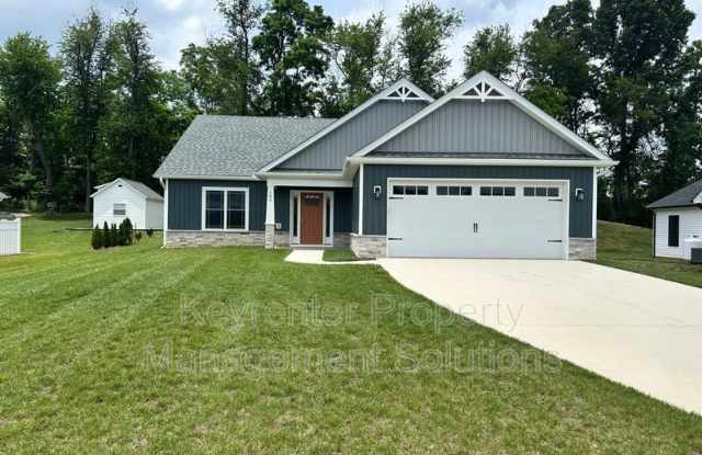 185 Lindburgh Dr photos photos
