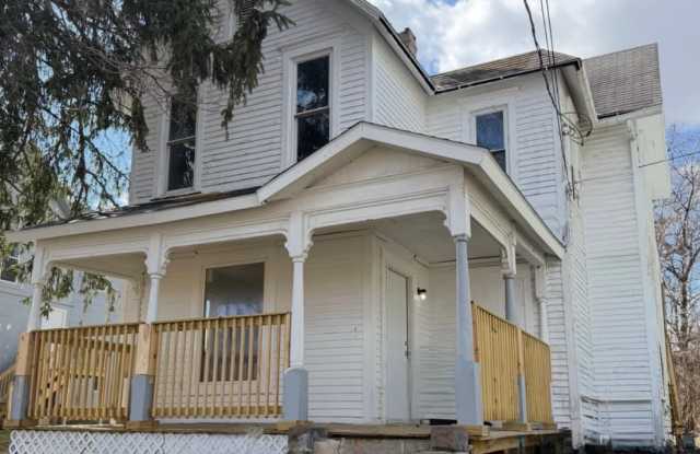 244 Hedges St photos photos