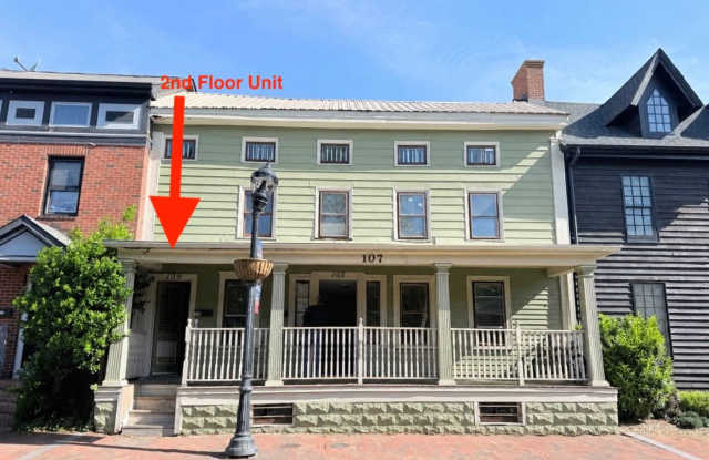 UPSTAIRS Downtown Milford Gem Near the Riverwalk & Local Hotspots! photos photos